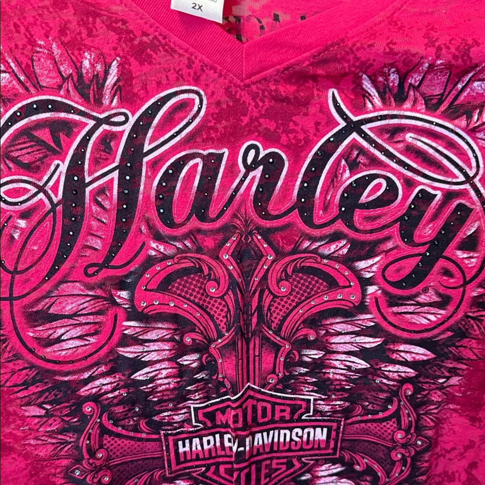 Harley-Davidson Women's Vivid Pink Winged Tee - Picture 5 of 8